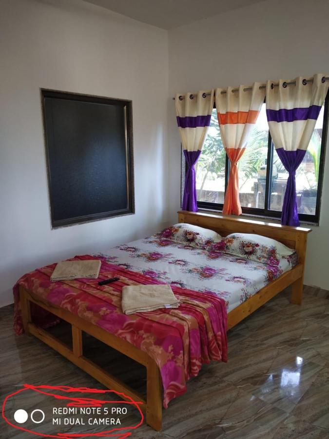Sam & San Beach Resort Vengurla Экстерьер фото